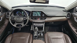 HYUNDAI GRANDEUR IG HYBRID 2019