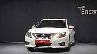 NISSAN ALTIMA 2017