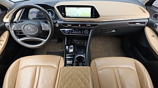 HYUNDAI SONATA DN8 2019