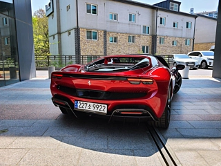 FERRARI 296 GTS 2023