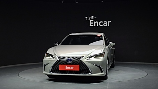 LEXUS ES300H 2019