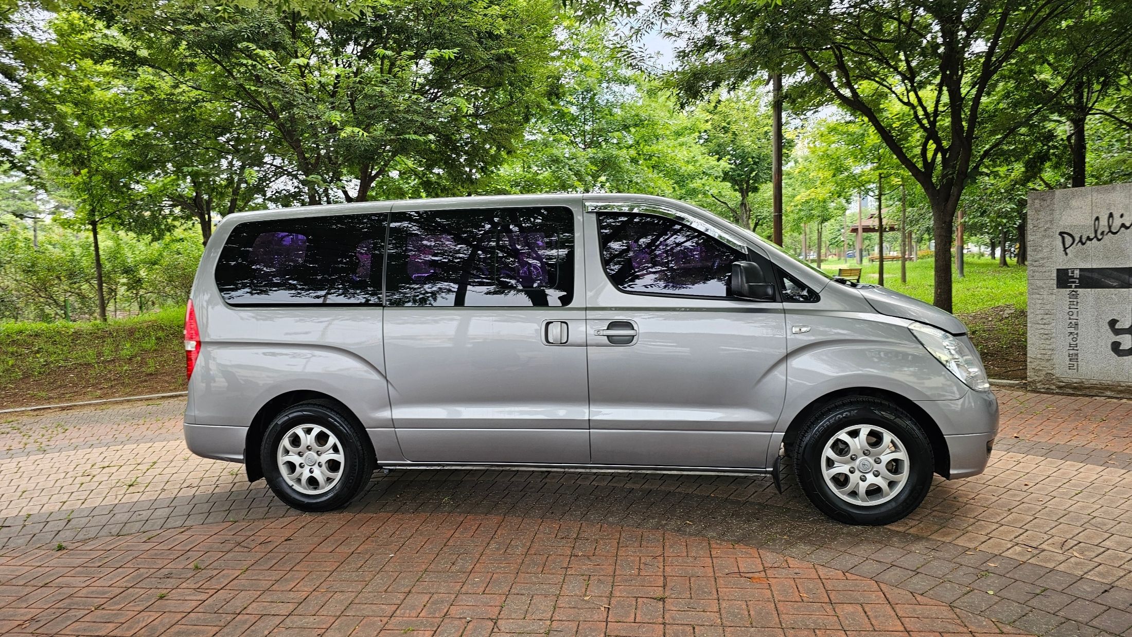 HYUNDAI STAREX GRAND 2013