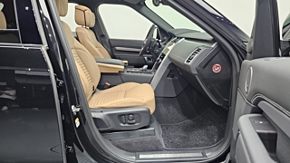 LAND ROVER DISCOVERY 5 2024