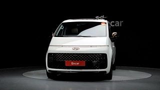 HYUNDAI STARIA 2022
