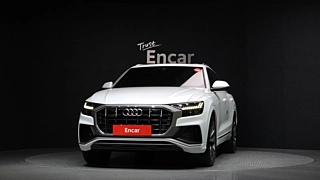 AUDI Q8 4M 2021