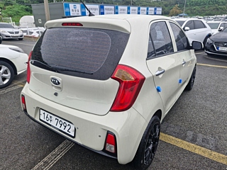 KIA MORNING 2015