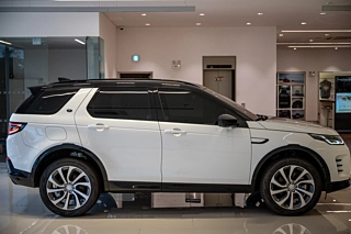 LAND ROVER DISCOVERY SPORT 2024