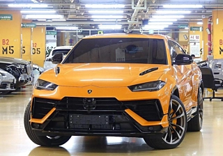 Заказать LAMBORGHINI URUS
