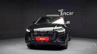 AUDI Q8 4M 2023