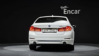 BMW 5-SERIES G30 2018