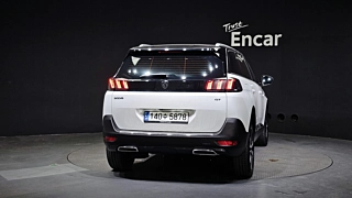 PEUGEOT 5008 2023