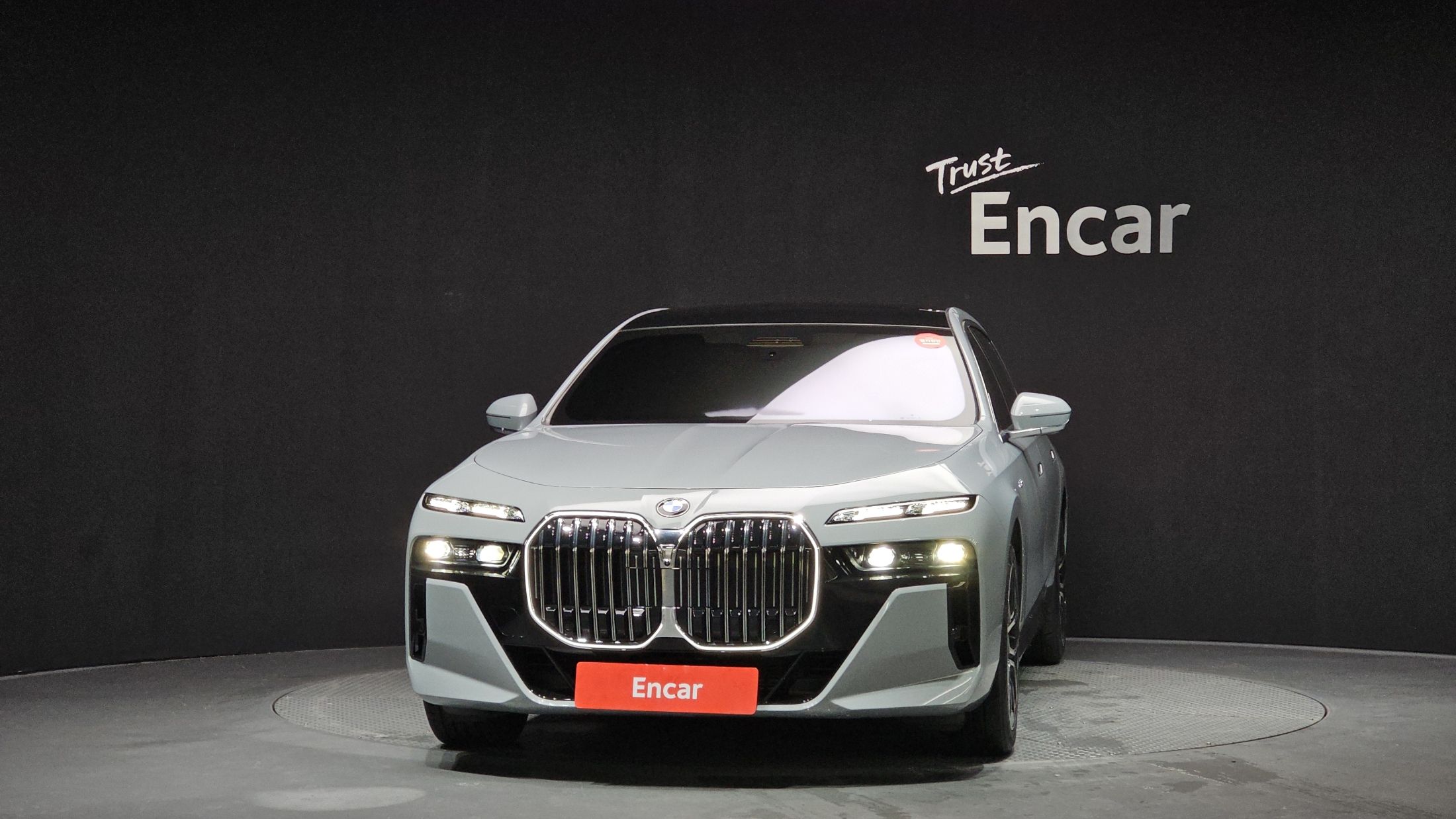 BMW 7-SERIES G70 2024