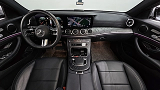 MERCEDES BENZ E-CLASS W213  E220d 4MATIC AMG Line 2020