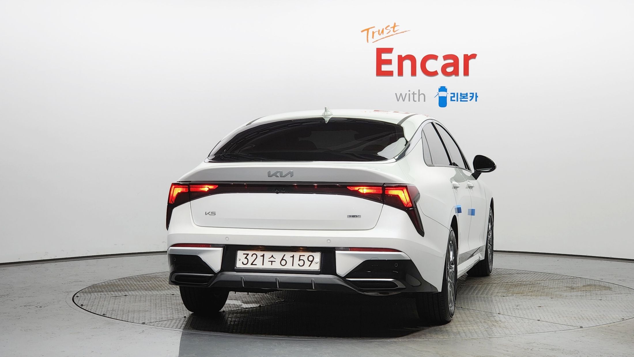KIA K5 HYBRID 2023