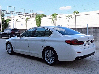 BMW 5-SERIES G30 2020