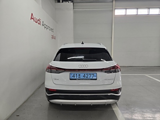 AUDI Q4 E-TRON F4 2024