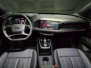 AUDI Q4 E-TRON F4 2024