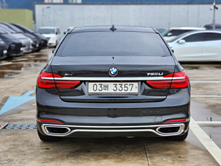 BMW 7-SERIES G11 2016