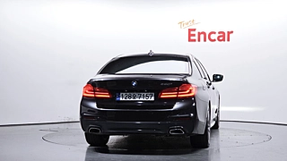 BMW 5-SERIES G30 2020