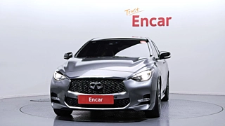 INFINITI Q30 2017
