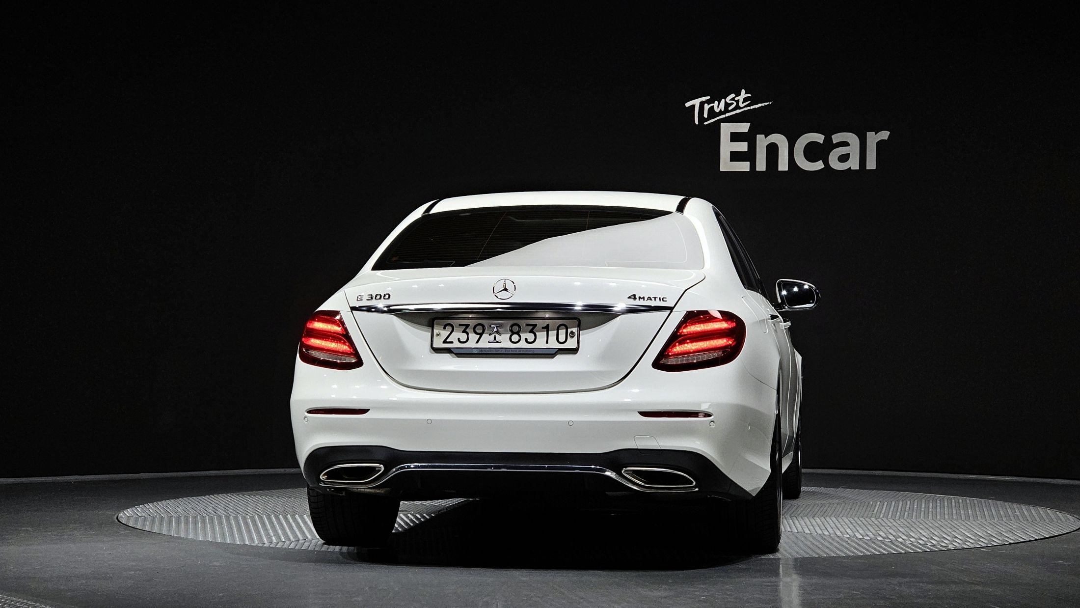 MERCEDES BENZ E-CLASS W213 2020