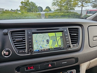 KIA CARNIVAL 2017