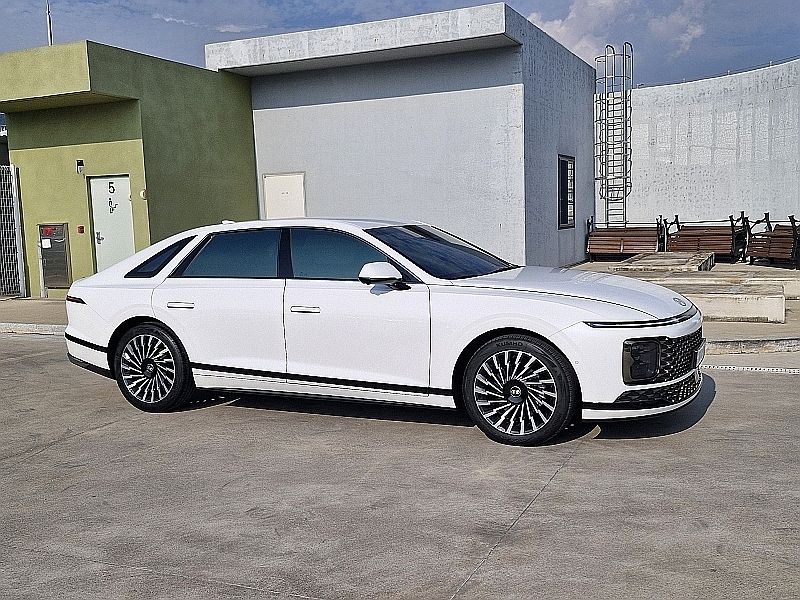 HYUNDAI GRANDEUR GN7 2024