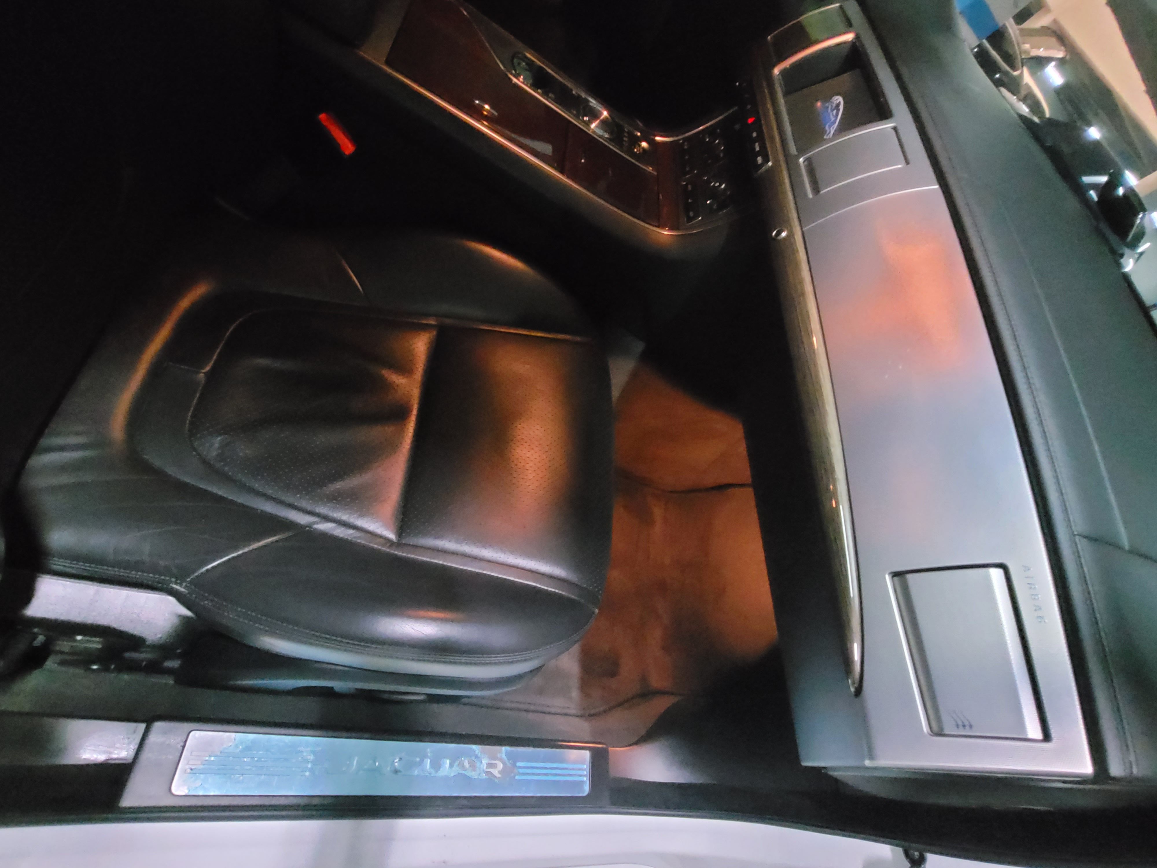 JAGUAR XF 2015