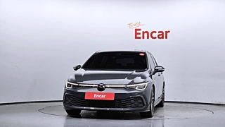 VOLKSWAGEN GOLF 2024
