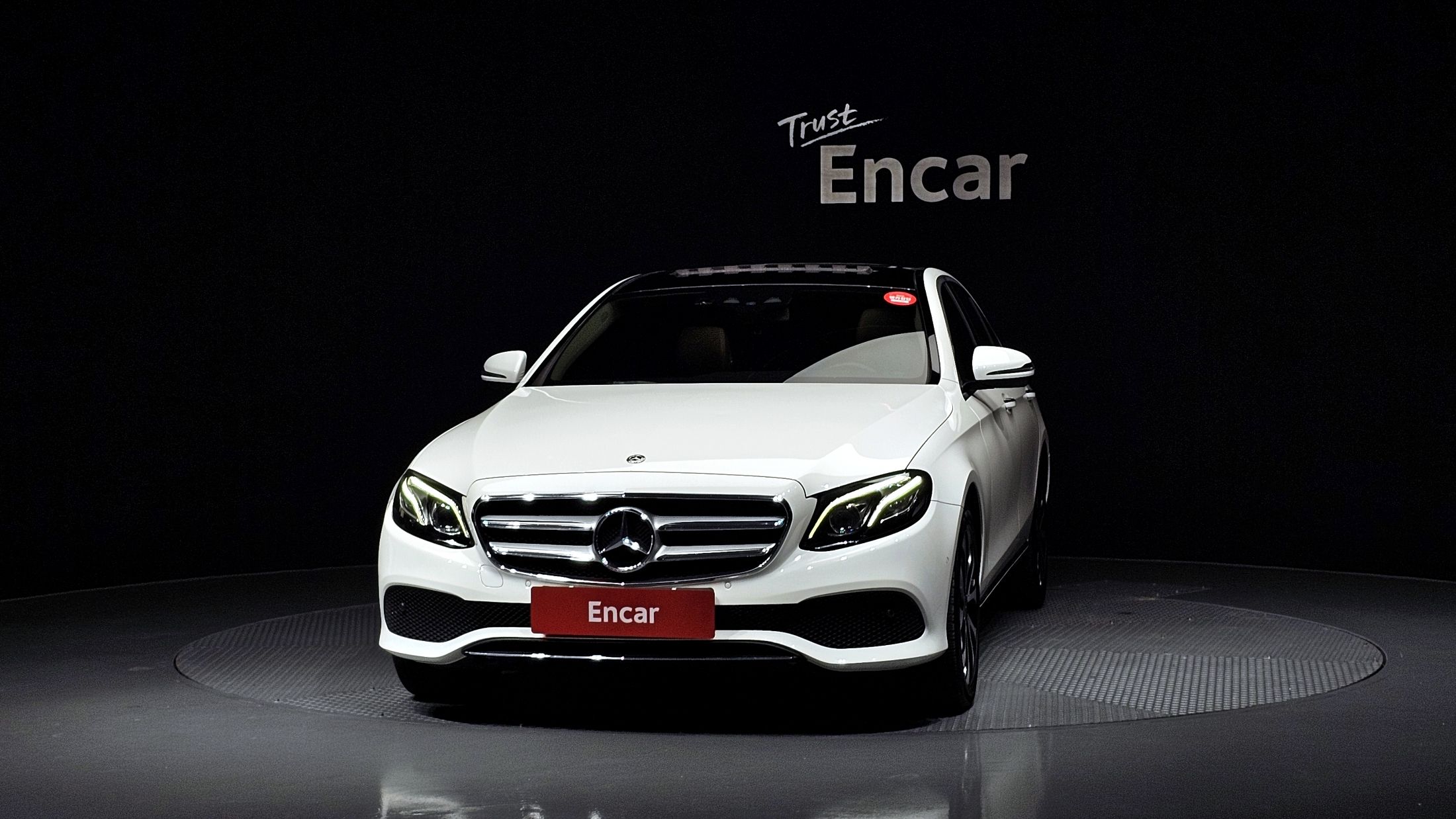 MERCEDES BENZ E-CLASS W213 2018