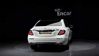 MERCEDES BENZ E-CLASS W213 2018
