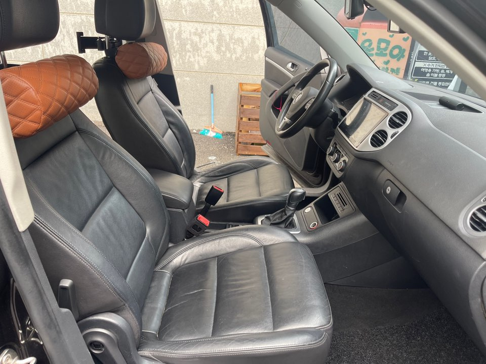 VOLKSWAGEN TIGUAN 2014