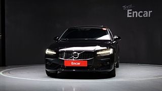 VOLVO S60 2022