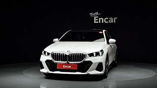 BMW 5-SERIES G60 2024