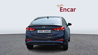 HYUNDAI AVANTE AD 2016