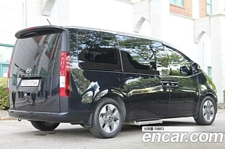 HYUNDAI STARIA 2022
