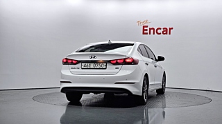 HYUNDAI AVANTE AD 2016