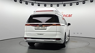 KIA CARNIVAL 2023