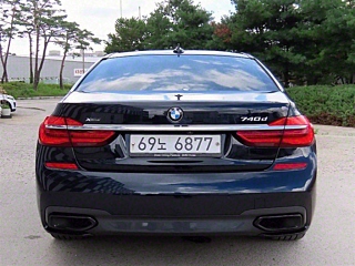 BMW 7-SERIES G11 2018