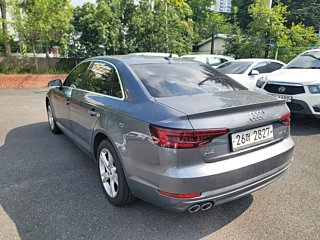 AUDI A4 B9 2018