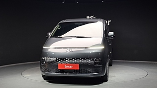 HYUNDAI STARIA 2023