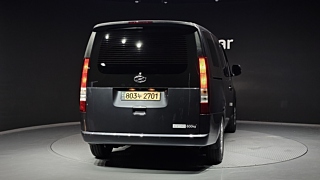 HYUNDAI STARIA 2023