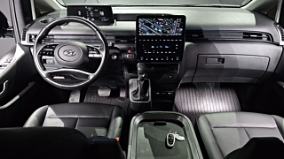 HYUNDAI STARIA 2023