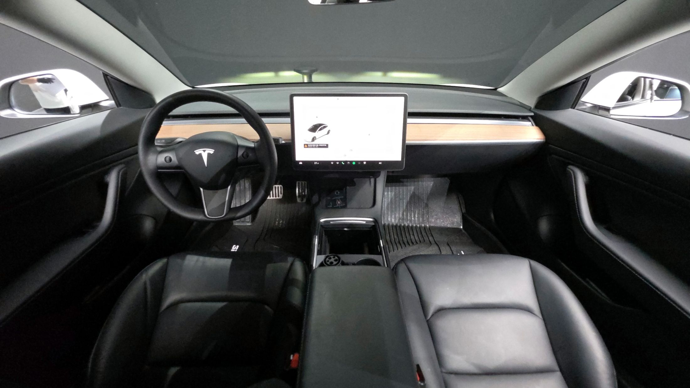 TESLA MODEL 3 2021