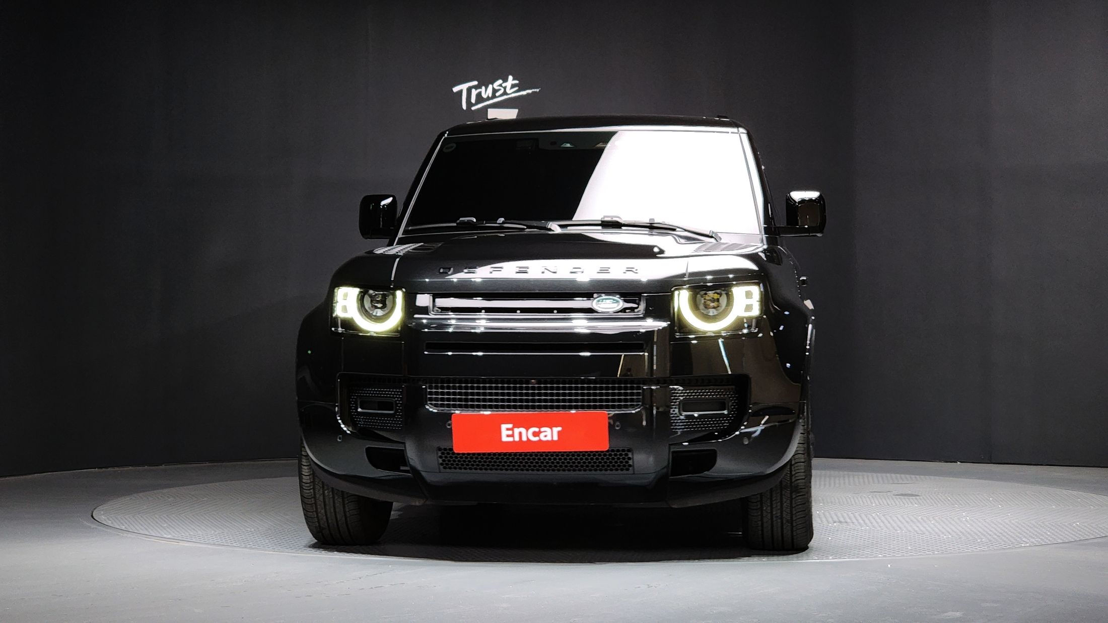 LAND ROVER DEFENDER L663 2024