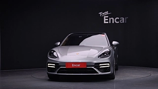 PORSCHE PANAMERA 971 2024