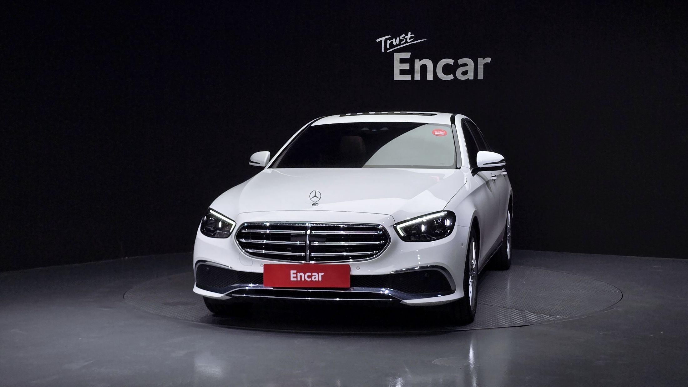 MERCEDES BENZ E-CLASS W213 2021