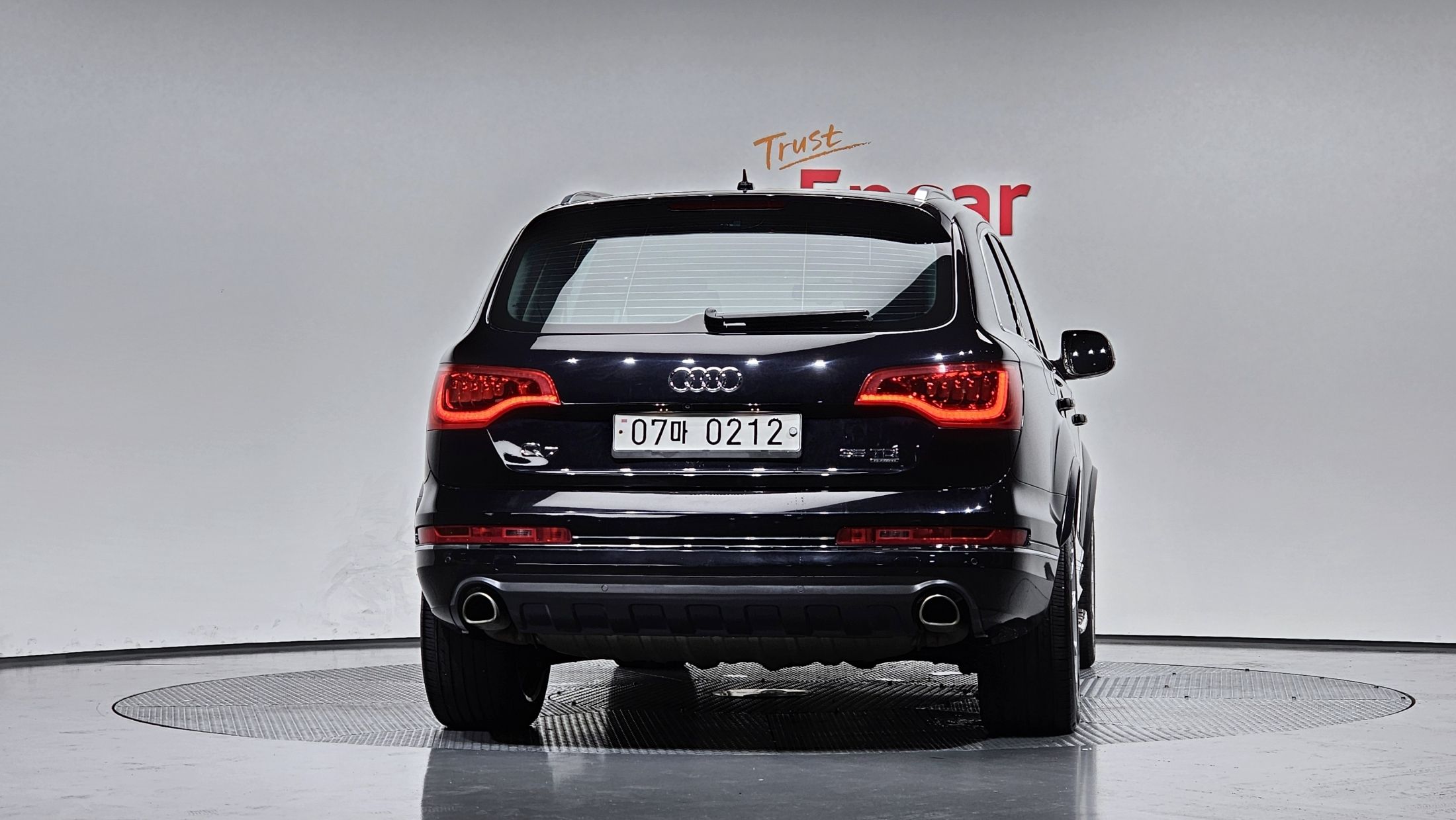 AUDI Q7 2015