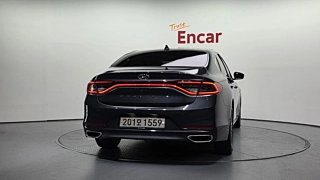 HYUNDAI GRANDEUR IG HYBRID 2018