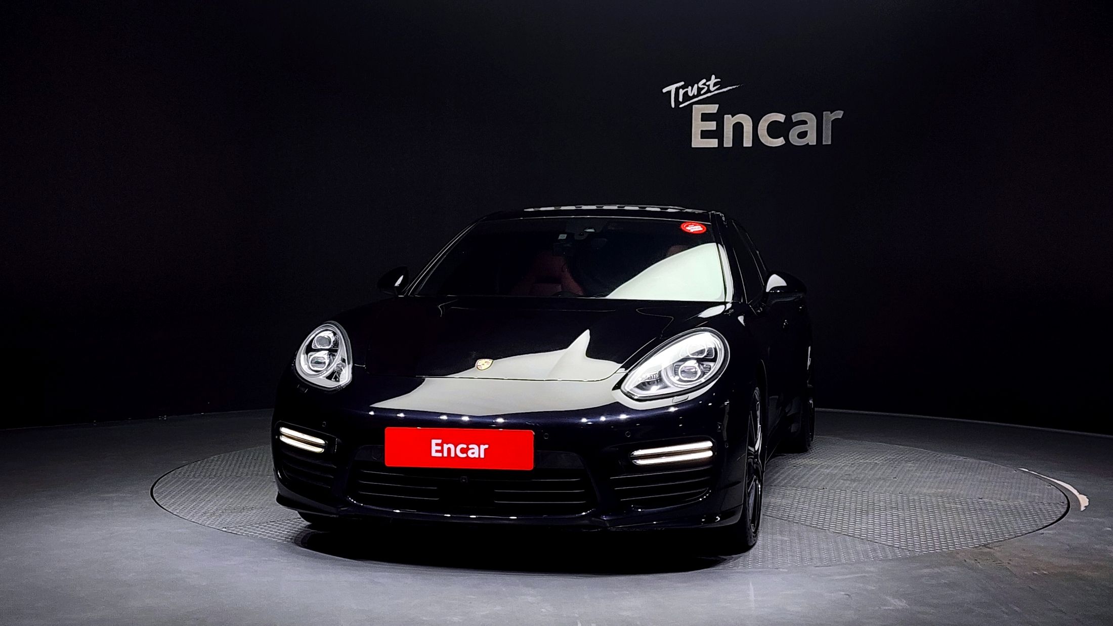 PORSCHE PANAMERA 2016